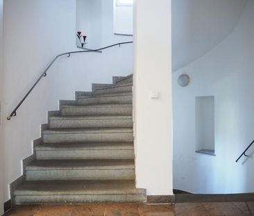 Hessenplatz! Schöne, gepflegte Wohnung mit Balkon, 85 m² WNFL im 1.... - Photo 4