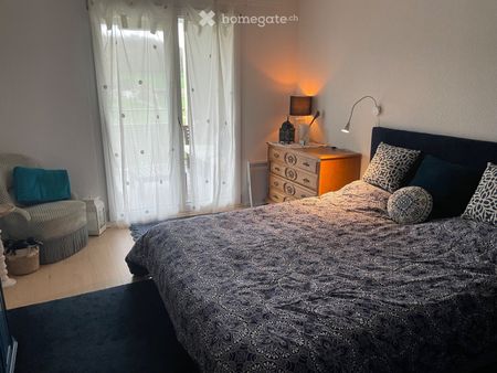 Appartement meublé, bail 6 mois, parking inclus - Photo 3