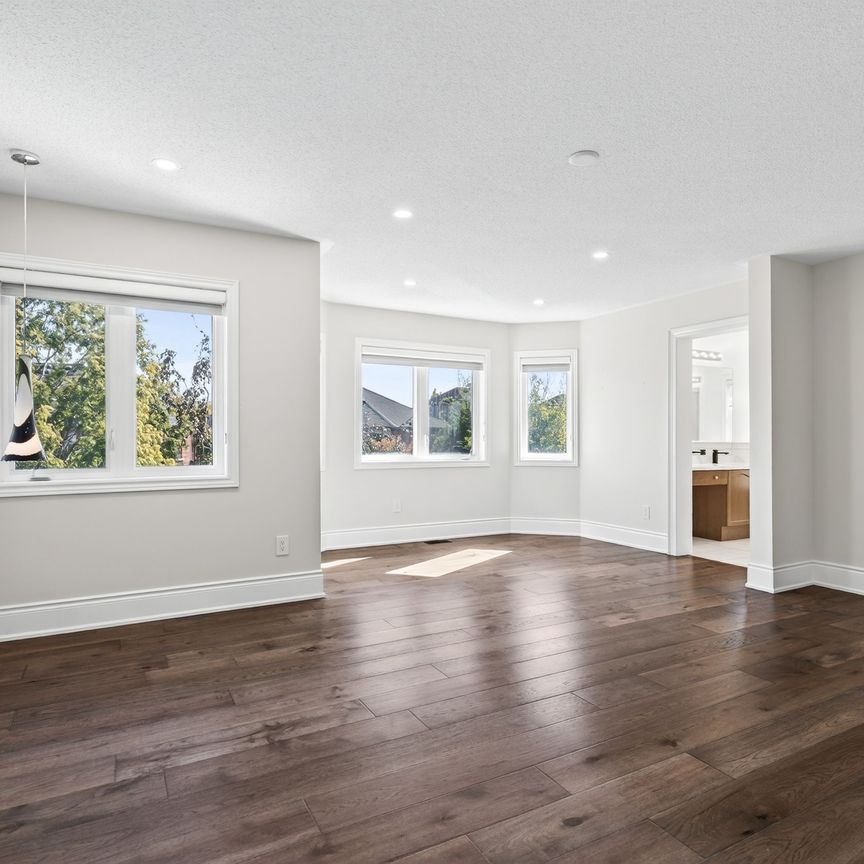 For Lease - 2240 PINE GLEN Road, Oakville, Ontario - Photo 1