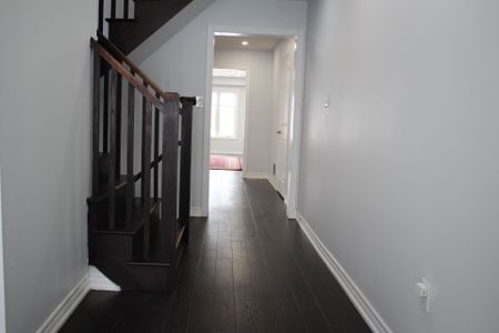 For Lease - 51 Mullholland Avenue, Cambridge, Ontario - Photo 5