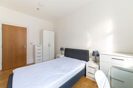 3 bed apartment to rent in Chaucer Building, City Centre, NE1 - Photo 3