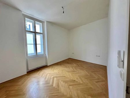 Altbau Mietwohnung 1010 Wien, Nähe Fleischmarkt - Photo 2