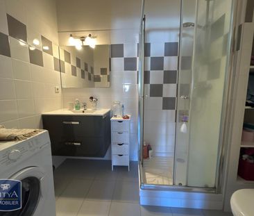 Location Appartement 2 pièces 35m² BRIVE LA GAILLARDE 19100 - Photo 3