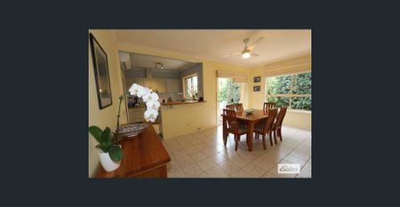 Quite 3 Bedroom Family Home - Photo 2