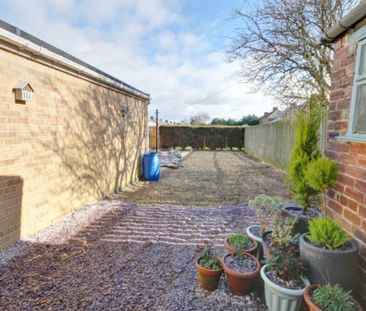 2 bedroom semi-detached house to rent - Photo 1