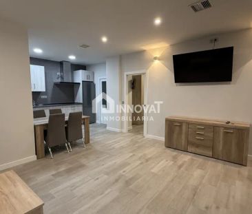 Casa en alquiler en Calle de Alvarado - Foto 1