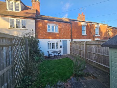 1 bed mid-terraced house to rent in Hammonds Terrace, Kenilworth, CV8 - Photo 2