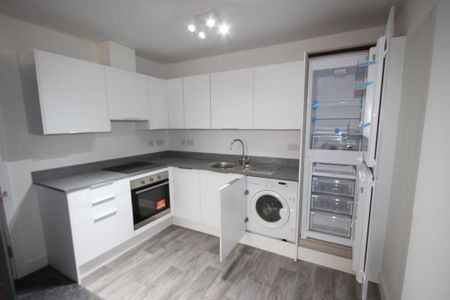 1 bedroom flat to rent - Photo 5