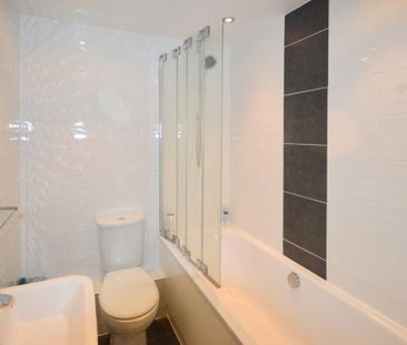 2 bedroom terraced house to rent - Photo 6