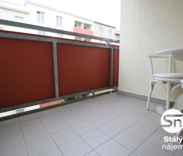 Pronájem bytu 2+1 50 m² - Photo 1