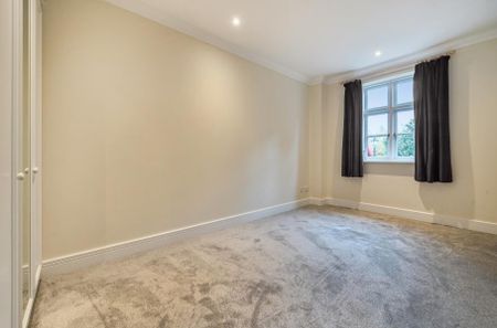 3 bedroom apartment to rent - Photo 4