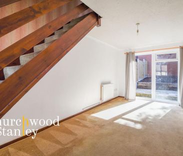 2 bedroom semi-detached house to rent - Photo 2