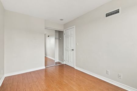 For Lease - 16 Dallimore Circle Unit# 402, Toronto, Ontario - Photo 5