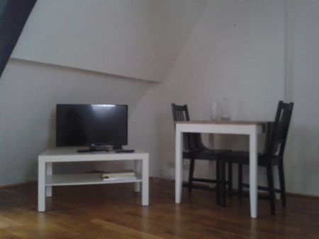 Location Appartement 2 pièces 28m² - Photo 2