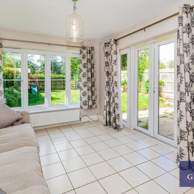 4 bedroom terraced house to rent - Photo 1