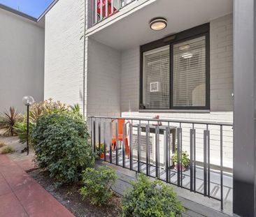 1 / 34 Cromwell Rd, South Yarra - Photo 6
