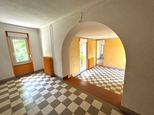 Location Maison 6 pièces 167m² ROMANS SUR ISERE 26100 - Photo 1