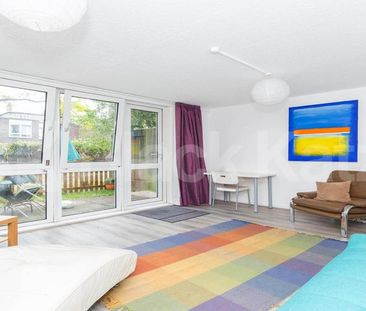 3 Bedroom, 1 bath, 1 reception Flat - Photo 1