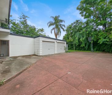 Spacious 5-Bedroom Residence in Prime St Lucia Location - Photo 6