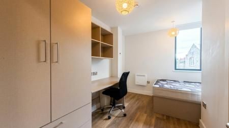 Flat 6 Parkside House, 1, - Photo 4