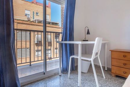 Calle Reig Genovés, Valencia, Valencian Community 46019 - Photo 3