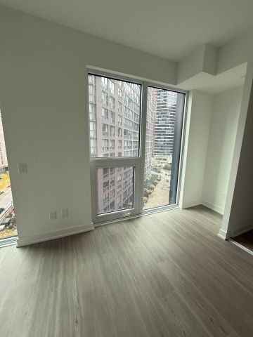 For Lease - 8 Wellesley Street Unit# 709, Toronto, Ontario - Photo 4