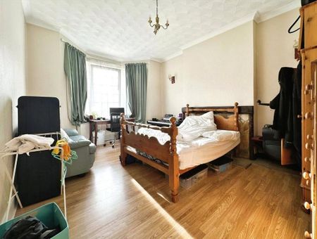 7 bedroom semi-detached house to rent - Photo 4