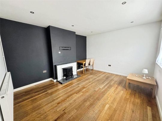 2 bedroom bungalow to rent - Photo 1