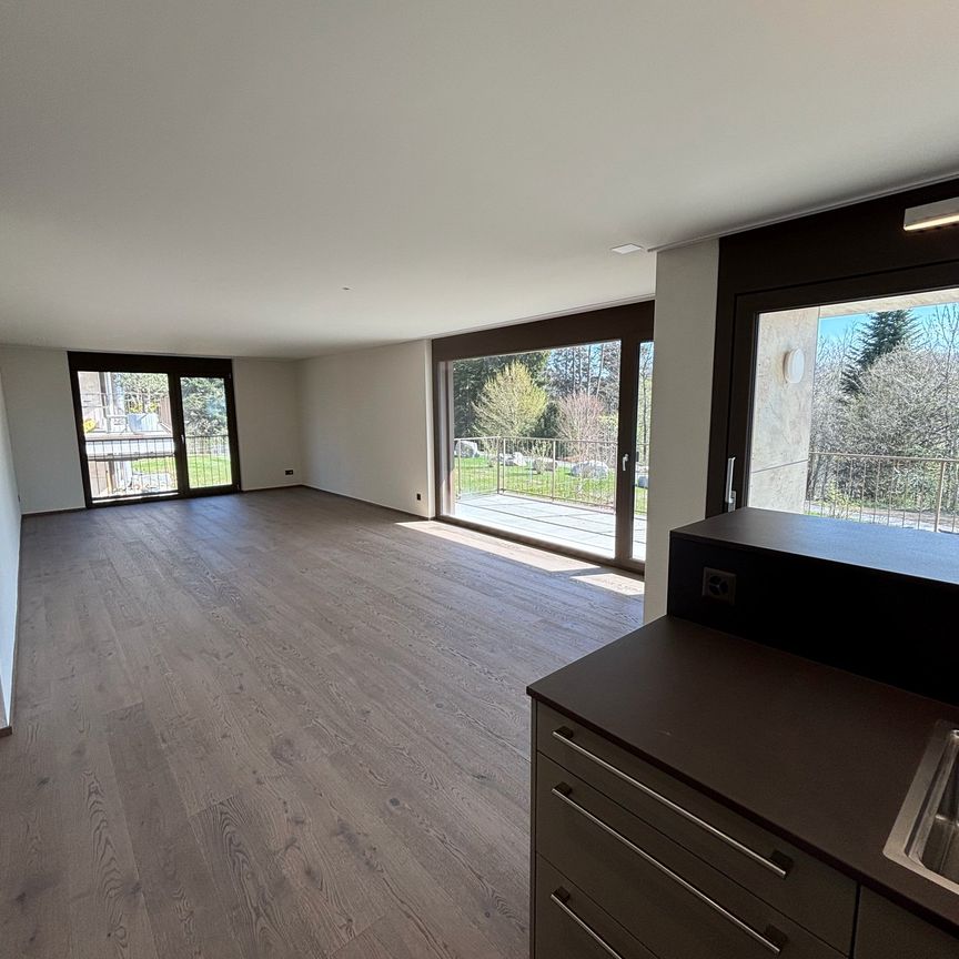 ERSTBEZUG: Grosszügige 4.5-Zimmer-Wohnung mit 41m2 Balkon - Foto 1