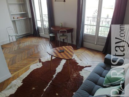 Apartment Paris Balcony on Arts et Metiers - Photo 2