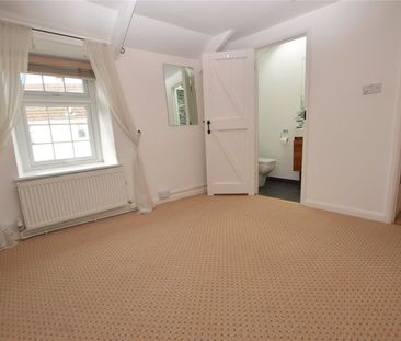 Carloggas, St. Mawgan, Newquay, Cornwall, TR8 - Photo 2