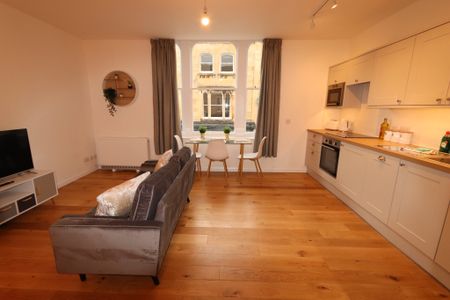 1 Bedroom Home – Medium Let - Photo 5