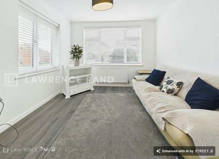 4 bedroom end of terrace house to rent - Photo 4