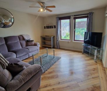 2 bedroom flat to rent - Photo 3
