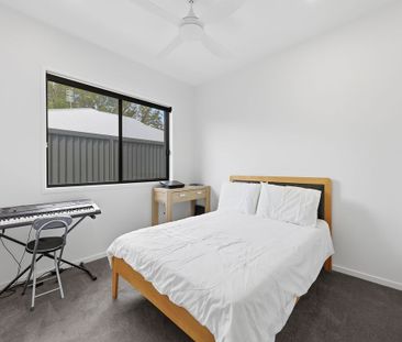 Modern Family Home in Popular Palmwoods - Photo 5