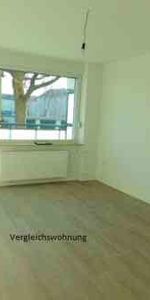 Neue Wohnung, neues Glück! Geräumige 3-Zimmer-Wohnung - Photo 3