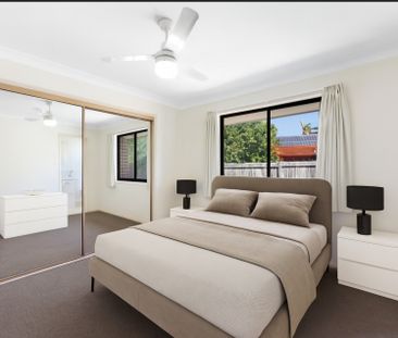 31 Lakeridge Drive, Varsity Lakes QLD 4227 - House For Rent | Domain - Photo 6