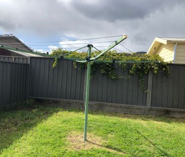 Three Bedroom Home - Photo 6