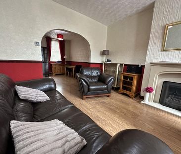2 bedroom terraced house to rent - Photo 4