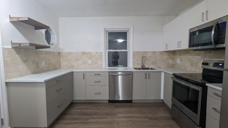 For Lease - 249 East 18th Street Unit# 1, Hamilton, Ontario - Photo 4