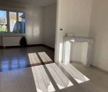 Maison 5 pièces 112.7 m - Photo 1