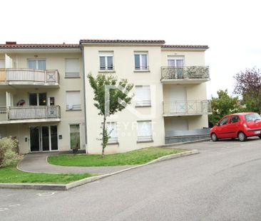 Location Appartement 2 pièces 40m² LE CREUSOT 71200 - Photo 2