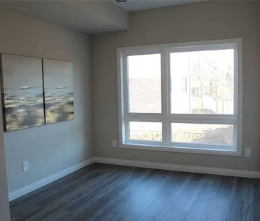 For Lease - 720 Grey Street Unit# 50, Brantford, Ontario - Photo 4