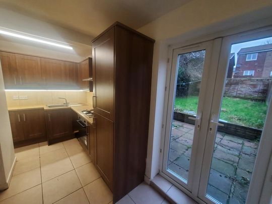 2 bedroom semi-detached house to rent - Photo 1