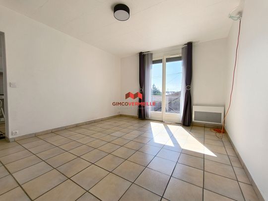 Appartement T2 de 46 m2 + Balcon + Parking extérieur - Photo 1