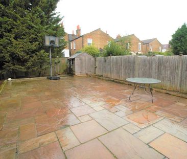 3 bedroom semi-detached house to rent - Photo 6