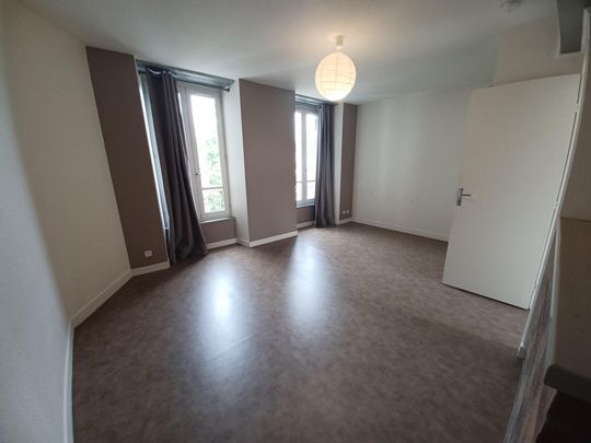 Location Appartement 2 pièces 31m² AURILLAC 15000 - Photo 1