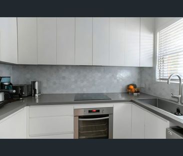 2/114 Chuter Avenue, Ramsgate Beach, NSW 2217 - Photo 5