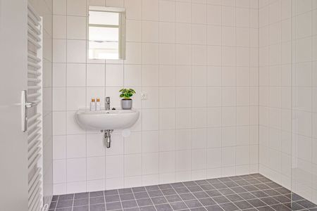 Appartement te huur: Secr. van Rooijstraat 42 5261 EP Vught - Photo 2