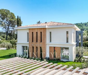 Maison à louer Mougins, Cote d'Azur, France13 000 EUR / Mois - Photo 5